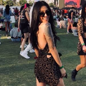 Meet your Posher, Dayanna